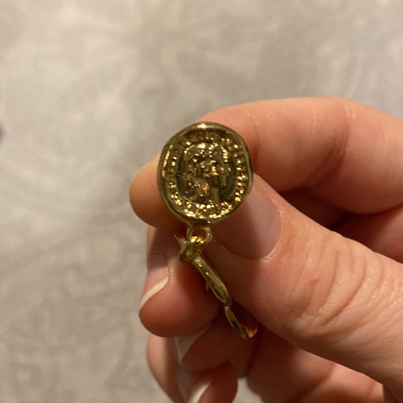 Coin stack earrings - Picture 3 of 3